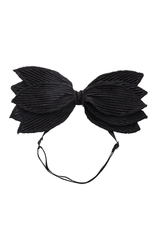 stylish bobby pins for everyday hairstyles -Spring Petals Wrap - Black